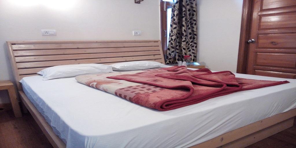 Hotel Aangan Regency Shimla Exterior foto